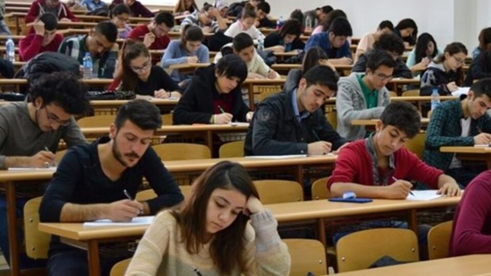 KPSS Önlisans başvuruları ertelendi mi?