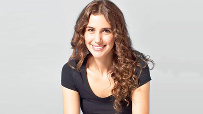 Oyuncu Dicle Akbaş ismini değiştiriyor