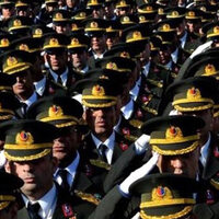 Firari general ve amirallerin kimlikleri ortaya çıktı