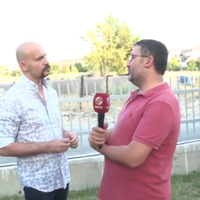 Muhabir, Atalay Demirci'nin yüzüne tükürdü