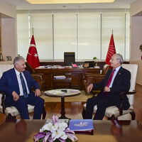 Kılıçdaroğlu'na Yenikapı daveti! Başbakan aradı...