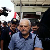 Eski İstanbul Valisi Hüseyin Avni Mutlu tutuklandı