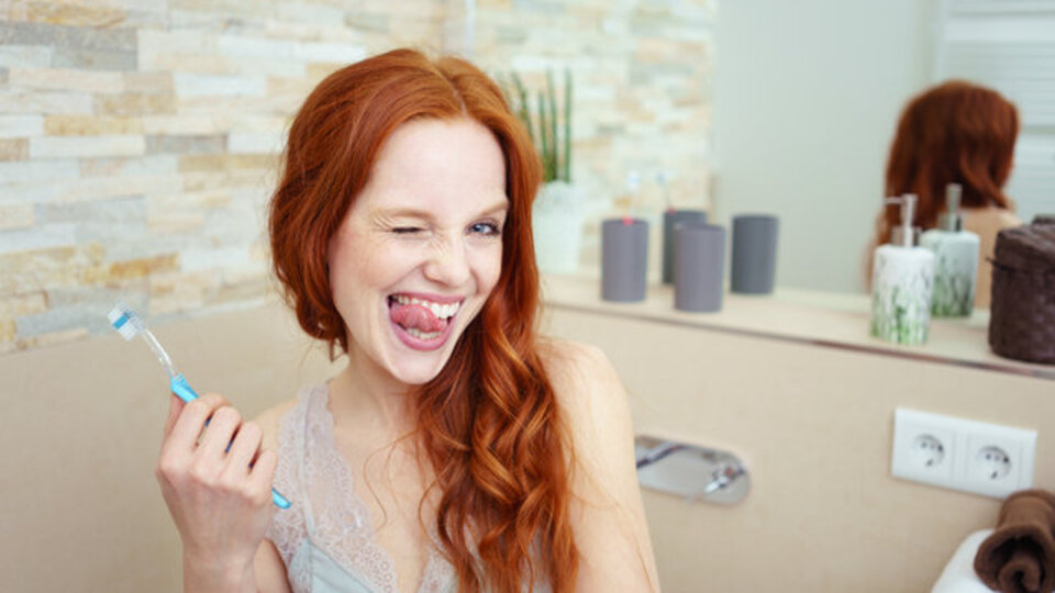 Diş rengi neden değişir?