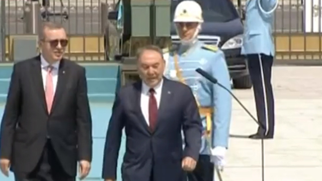 Nazarbayev: Türkiye'ye karşı iş yapan kimseyi desteklemeyeceğiz