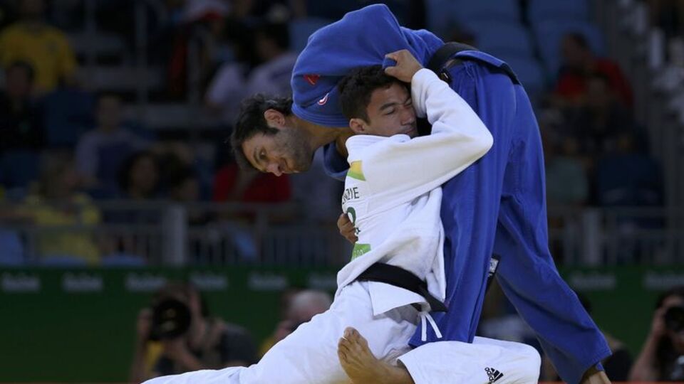 Bekir ve Dilara olimpiyatlara veda etti