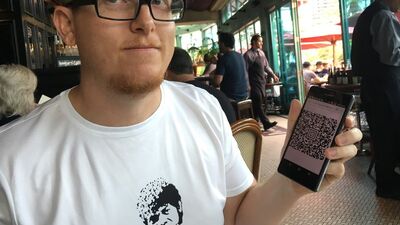 Sahte uçak bileti üretip Lounge'a girdi!