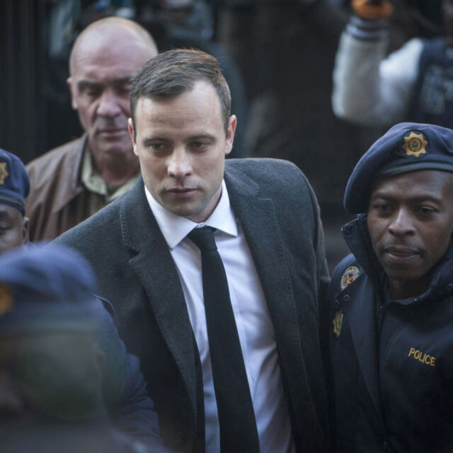 Pistorius hapishanede kendini bileklerinden yaraladı