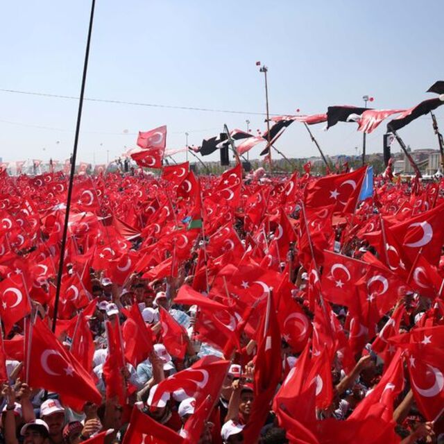 İşte dev mitinge katılacak sanatçılar