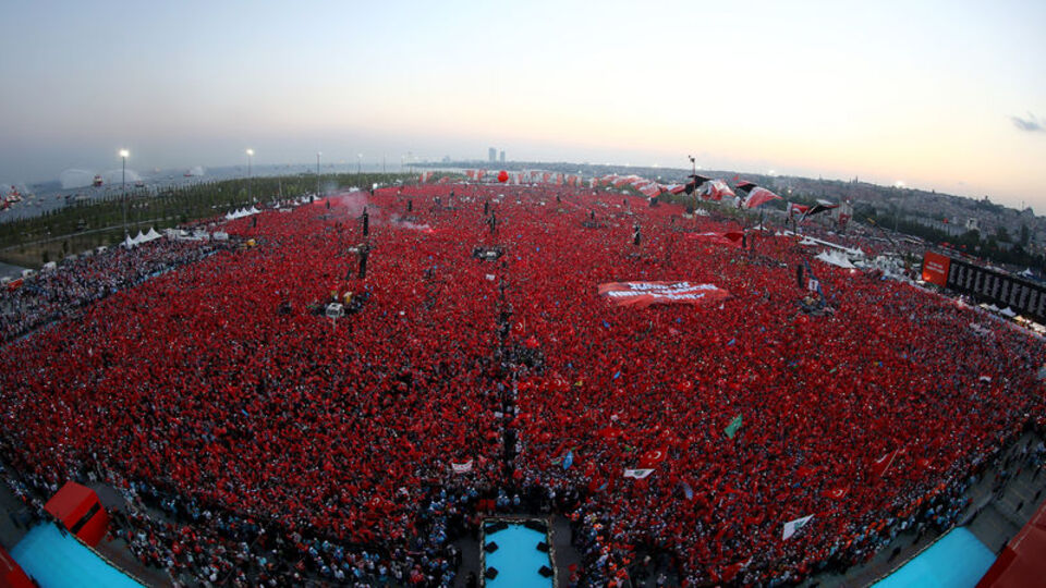 Habertürk yazarlarından Yenikapı izlenimleri