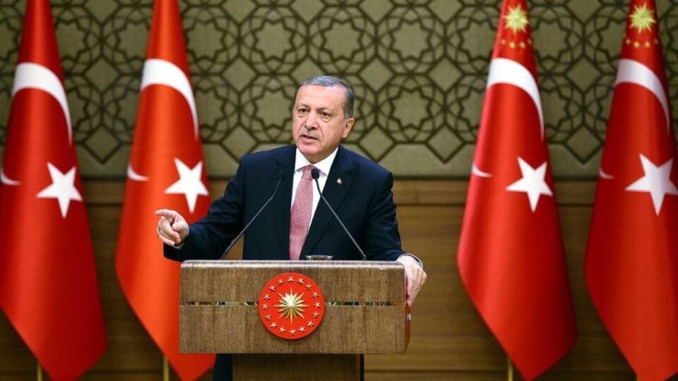 "Bu millet imanlı çılgın Türkler"