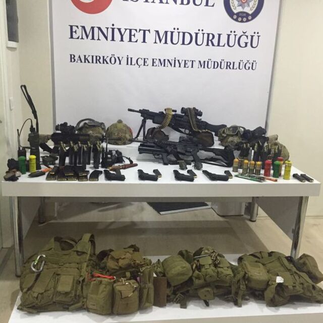 Hava Harp Okulu'nda kadınlar tuvaletinin gizli bölümünden çıktı!