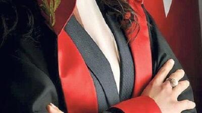 Hakim, duruşmada gözaltına alındı