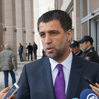 Hakan Şükür ve babası için gözaltı kararı