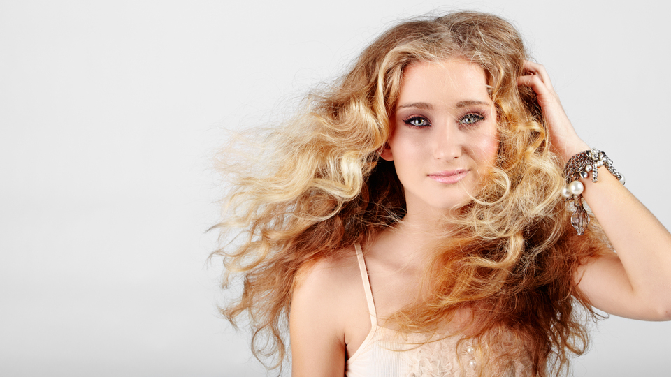 Saçınız dökülüyorsa sebebi bu olabilir!