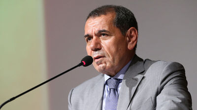 Bu gurur Dursun Özbek'in!