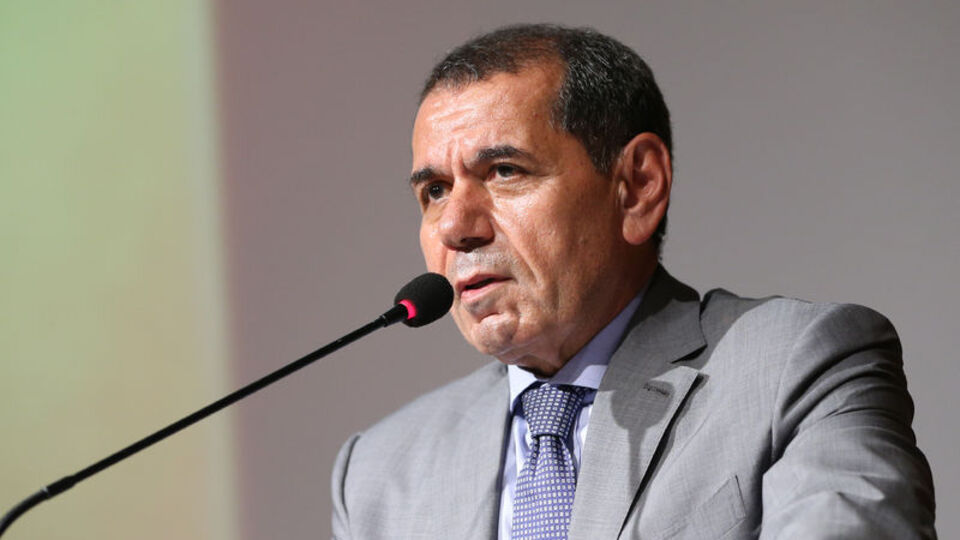 Bu gurur Dursun Özbek'in!