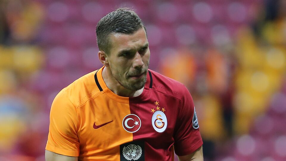 Podolski'den kötü haber!