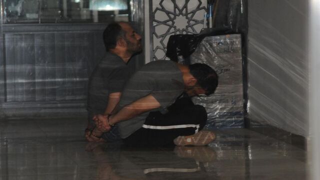 Köprüdeki darbeci hainler 'fuhuş' evinde yakalandı!