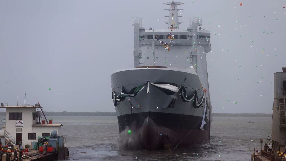 Türkiye'den Pakistan'a dev askeri gemi ihracatı