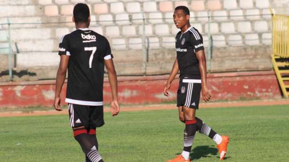 Amokachi'nin oğulları görücüye çıktı