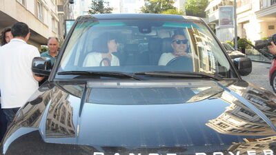 Ünlü çift kararsız kaldı