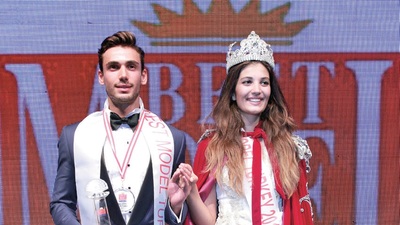 Best Modeller başrolde