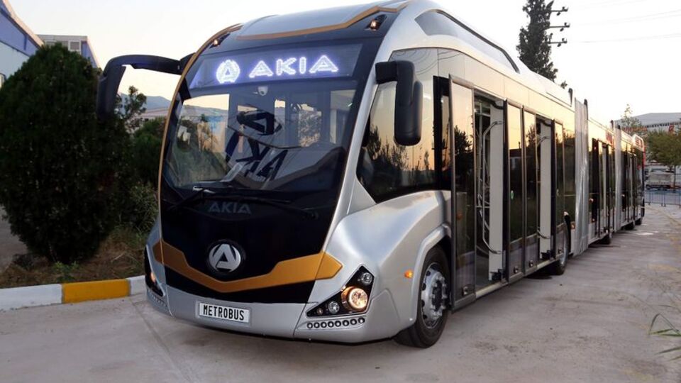 Türkiye metrobüs üretmeye başladı