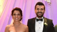 Ünlü şarkıcı evlendi