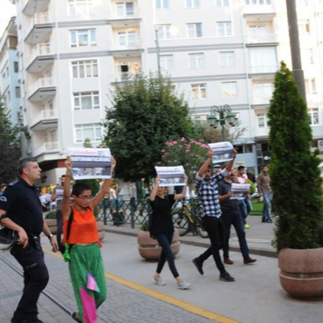 'HDP'lilerden de 1 dolar çıktı'