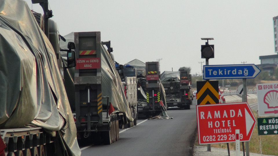 İstanbul'dan yola çıkan tanklar, Tekirdağ'a ulaştı