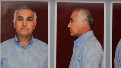 FETÖ imamı Adil Öksüz'den Clinton'a bağış!