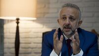 "Paralar aklanıp yeniden piyasaya sürüldü"