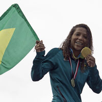 Favelada altın madalya kutlaması