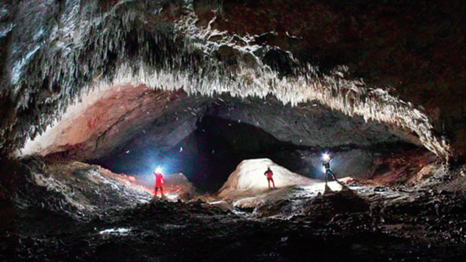 Yarasa mağarasında sel esareti