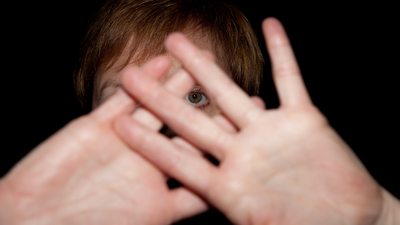 Asabiyet, hassasiyet ve mutsuzluk belirtileriniz varsa...