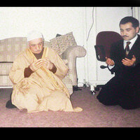 FETÖ elebaşı Gülen'in dizinin dibinde!