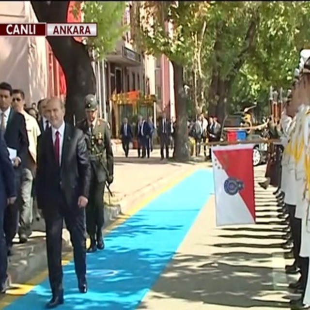 İçişleri Bakanlığı'nda devir teslim! İlk mesaj FETÖ'ye...