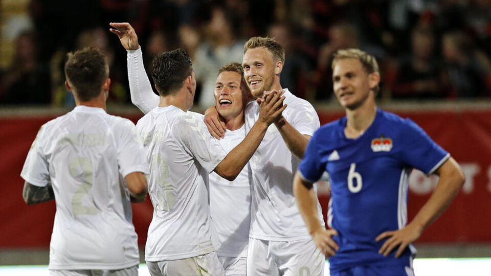 Spikerlere işkence forma!