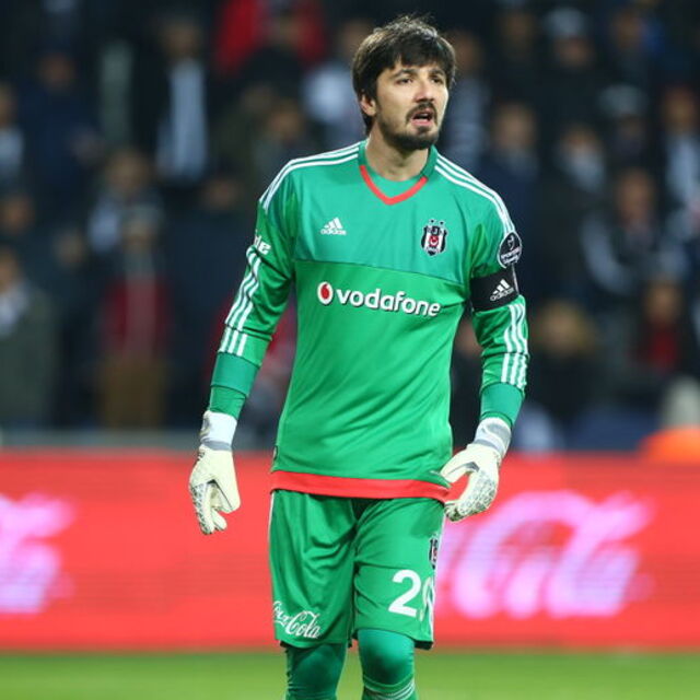 "Tolga kaptanlığı hak etmiyor"