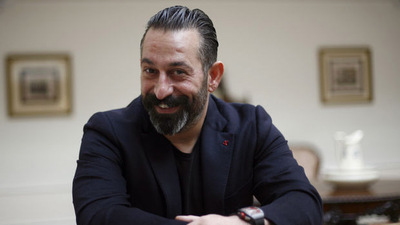 Cem'in yeni oyuncağı 3 tekerlekli!