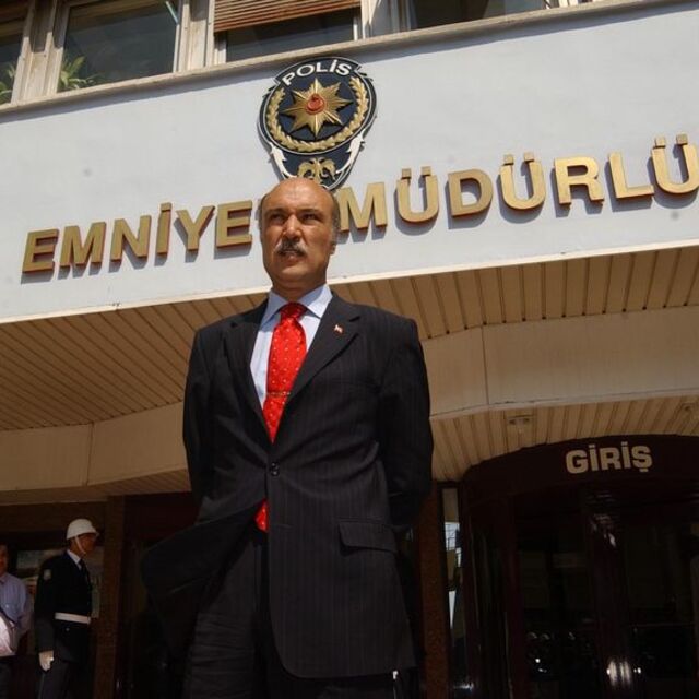 Hüseyin Çapkın FETÖ üyeliğinden tutuklandı