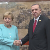 Cumhurbaşkanı Erdoğan, Merkel ile bir araya geldi