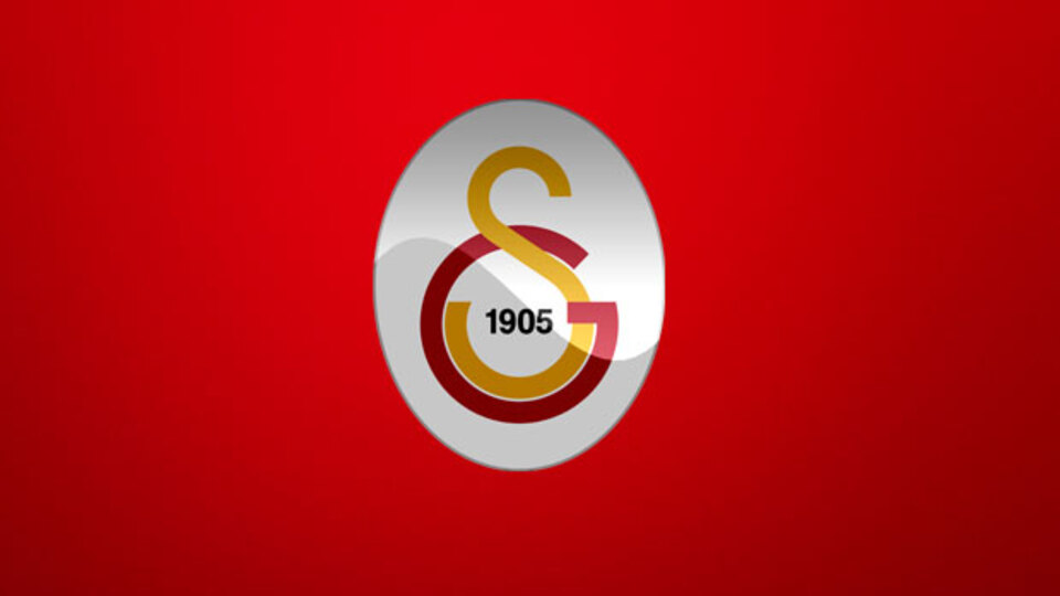 Yeni transfer sakatlandı!