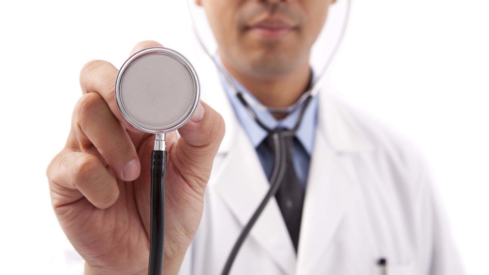 Adana'da asistan doktora saldırı