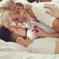 100'lükler kasabasının sırrı da seksi ihmal etmemek