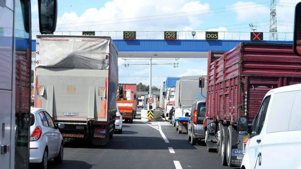 Sürücülere HGS uyarısı