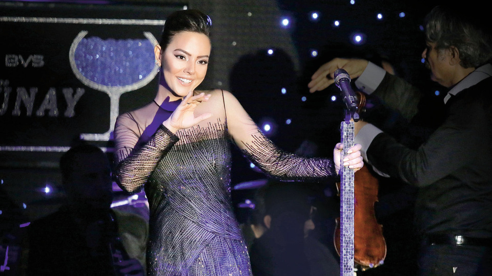 Bayramda hangi ünlü nerede sahne alacak?