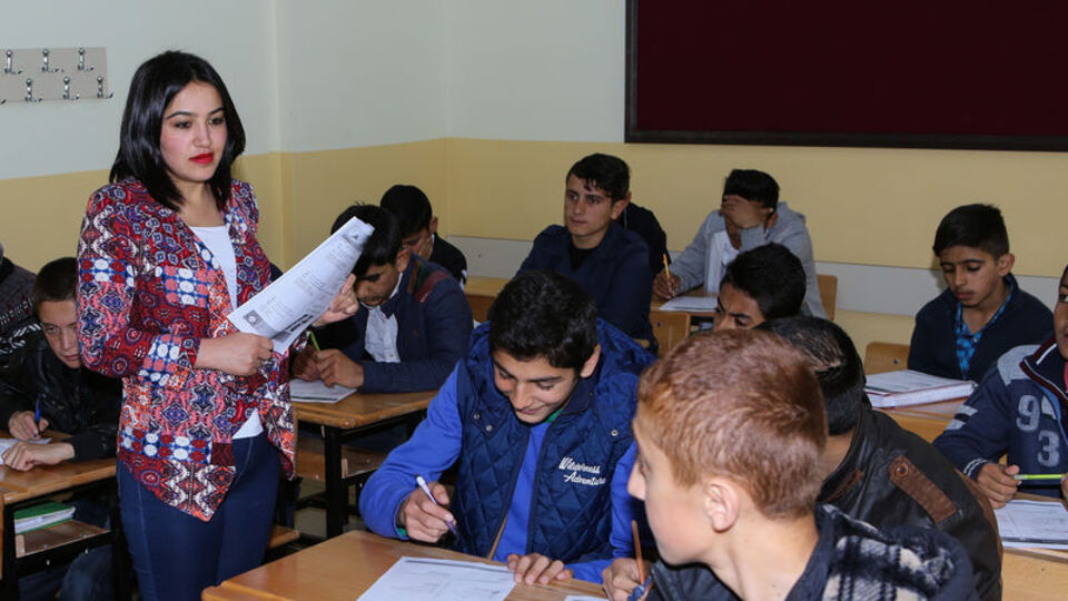 Sözleşmeli öğretmenlerin mülakat yerleri açıklandı!