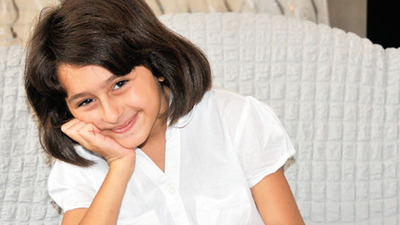 'Mumya' çocuğun mutluluk oyunu