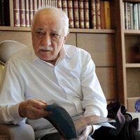 Habertürk, Türkiye'yi kana bulayan FETÖ'nün kıtalararası şemasını açıklıyor